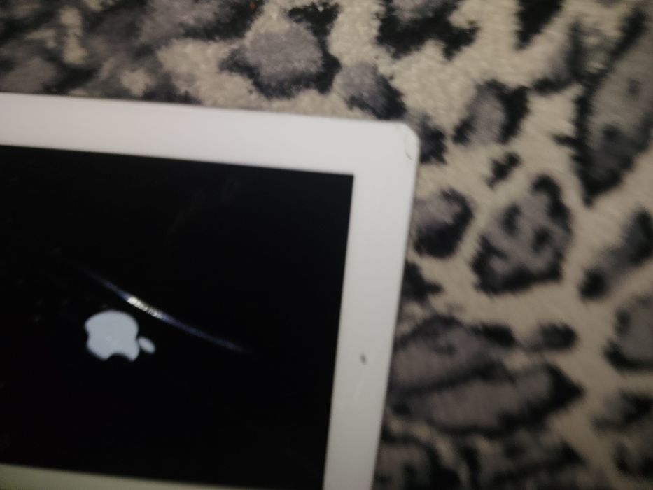 Продам айпад рабочий