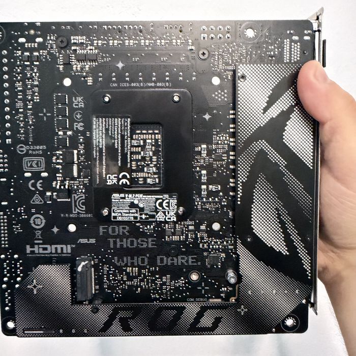 ASUS ROG Strix B860-I Gaming WiFi – Ca nou