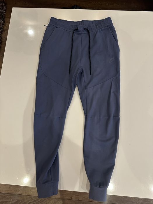 Долнище Nike Sportswear Tech Lightweight Men's Slim-Fit