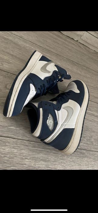 Jordan 1 navy blue