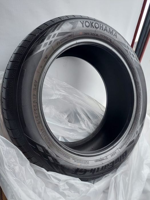Шины Yokohama 215/55/17