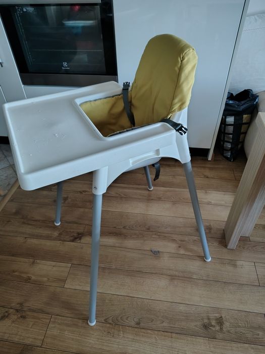 Столче за хранене икея