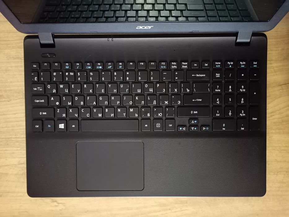Acer. Core i7, geforce 840m, ssd