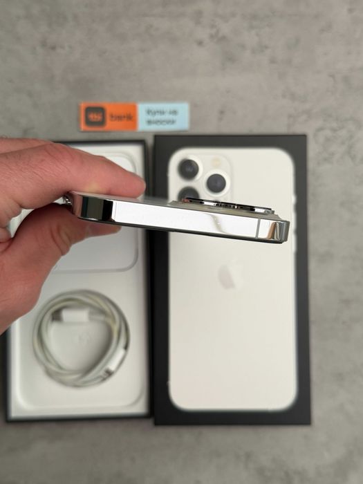 100% Батерия! КАТО НОВ! iPhone 13 Pro Max * Лизинг от 15€/мес  Silver - бял / сив