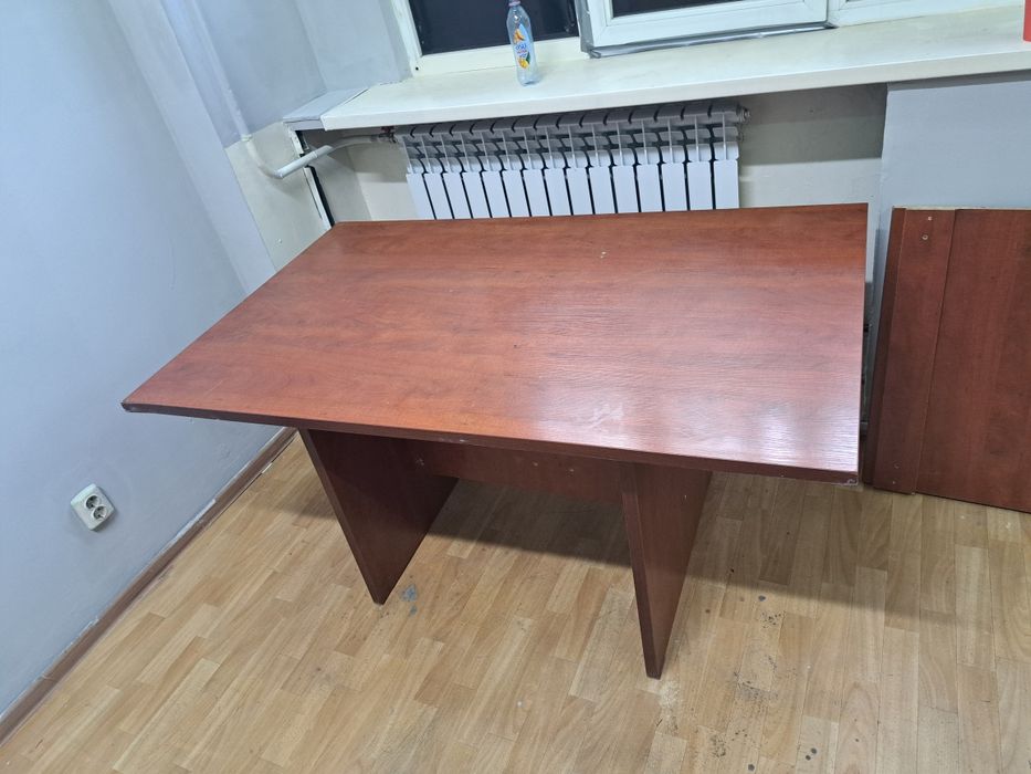 Столы офисные. Доставка через Индрайвер