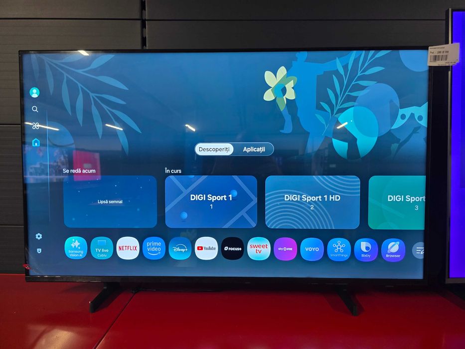 Televizor Smart SAMSUNG 43U8072 108 cm 4K Ultra HD Dynamic Crystal Color HDR WiFi Clasa F Garantie Reselecto