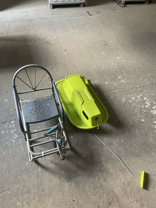 Продам санки детские
