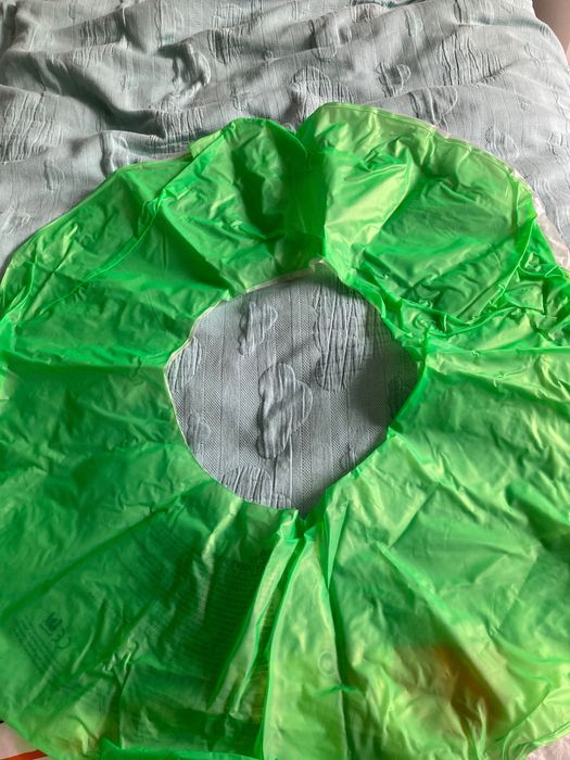 Продам 2 надувных  круга