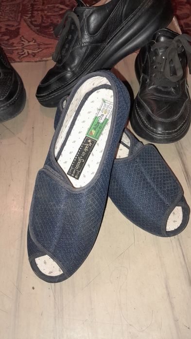 Продам женскую одежду