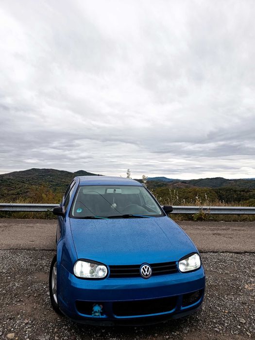 Volkswagen golf 4