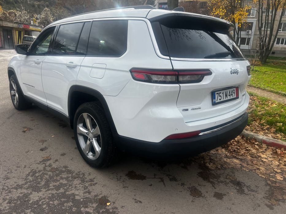 Продавам перфектния семеен джип  Grand Cherokee