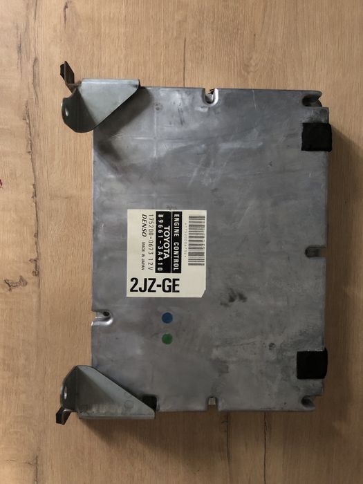Блок управления двигателем 2JZ-GE