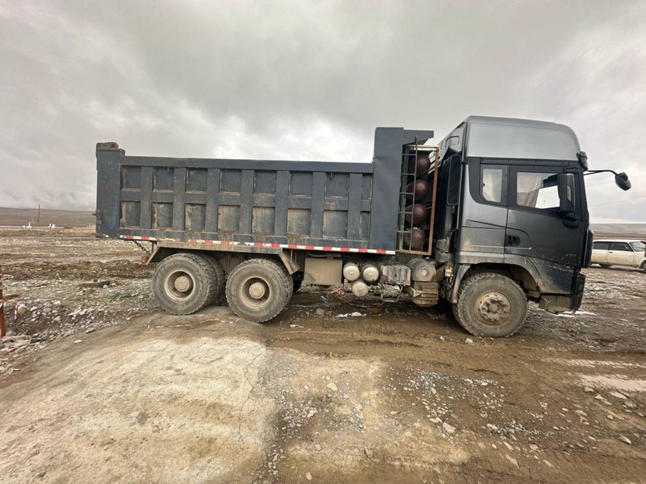 Чакман Х 3000  тягач 430 лс 2024 год