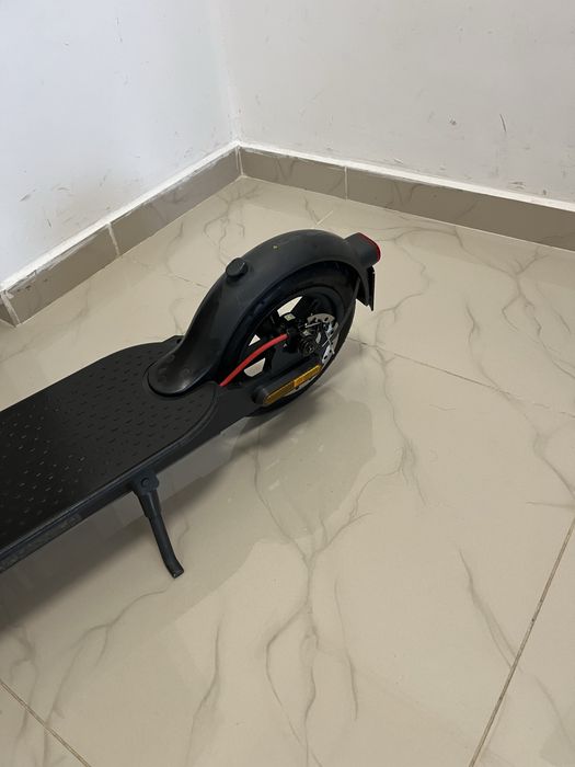 Trotineta electrica Xiaomi Mi Electric Scooter pro 2