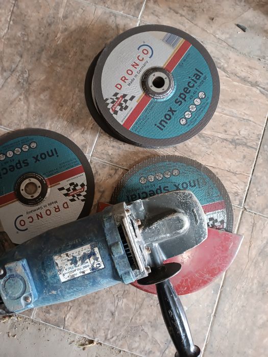 Шлифовальная  машина ф230