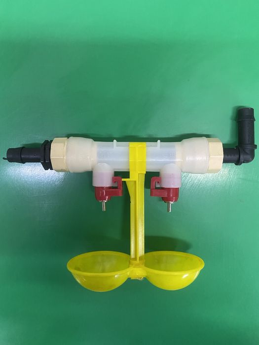 Поилки для кур и уток