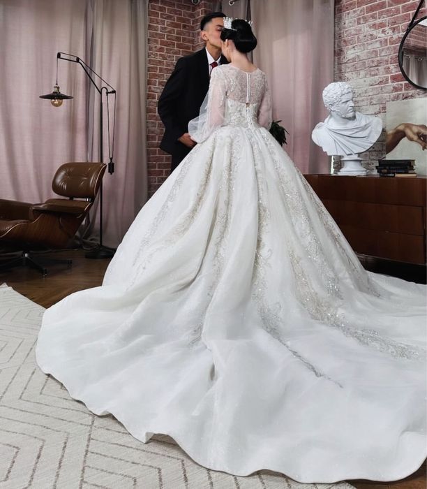 Продам свадебное платье