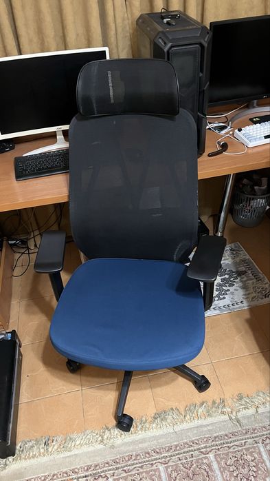 Компьютерное офисное кресло стул сиденья