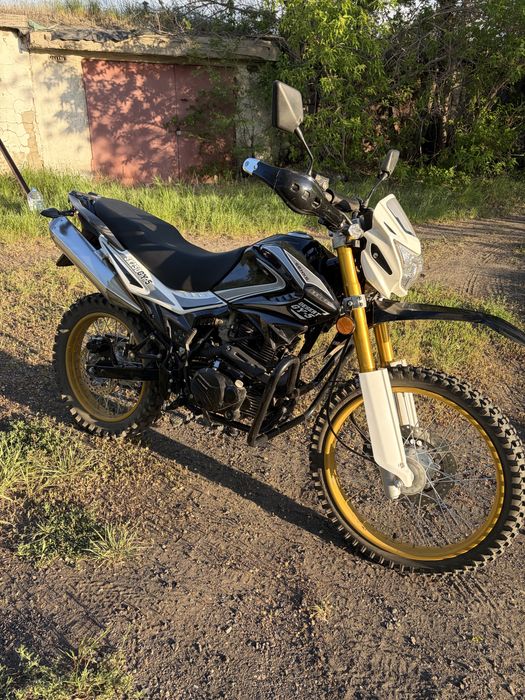 Мотоцикл SENKE 250