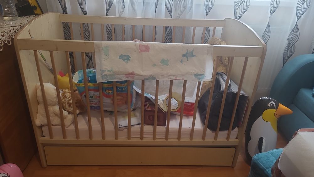 Pătuț bebe cu sertar