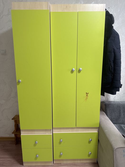 Продам шкаф и камод