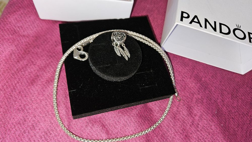 Колие и обици Pandora