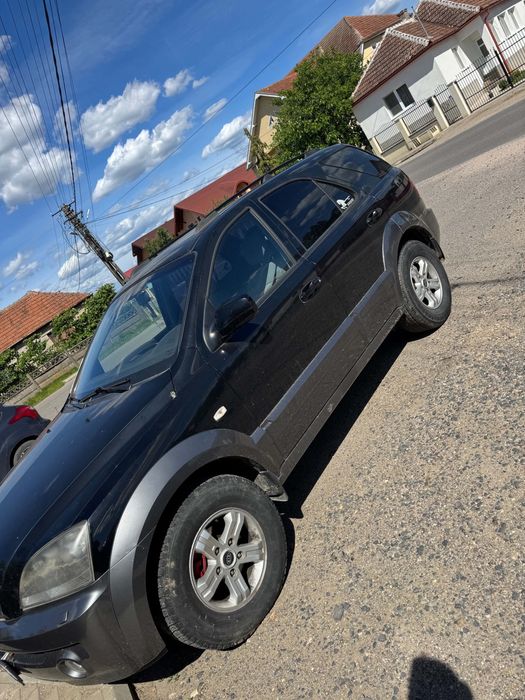 Vand Kia Sorento 2.5 diesel sau schimb cu caii