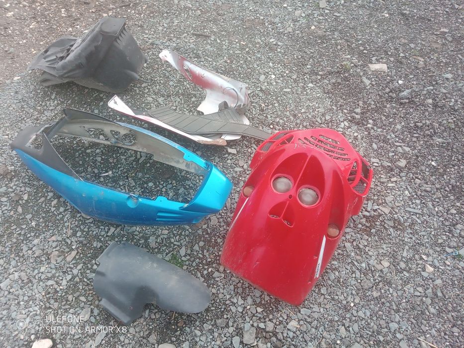 Vând scuter malaguti f12