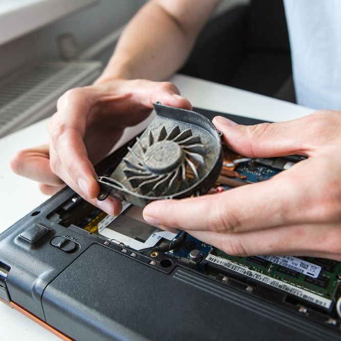 Curatare , igienizare , uprgradare laptopuri , pc-uri , console