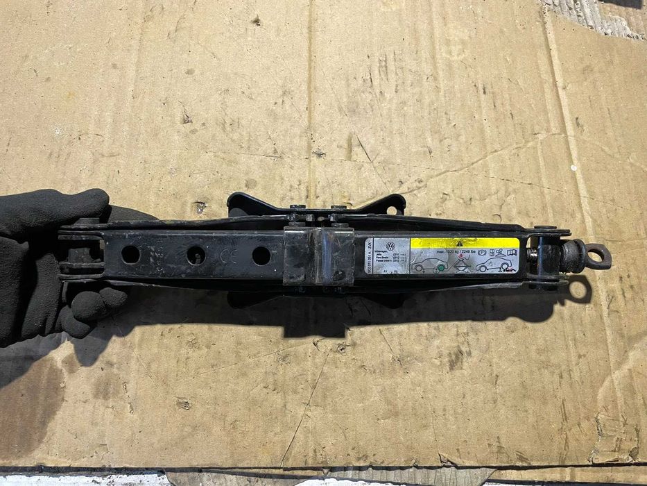 Авто Крик Авариен Крик Volkswagen Jetta Passat Beetle