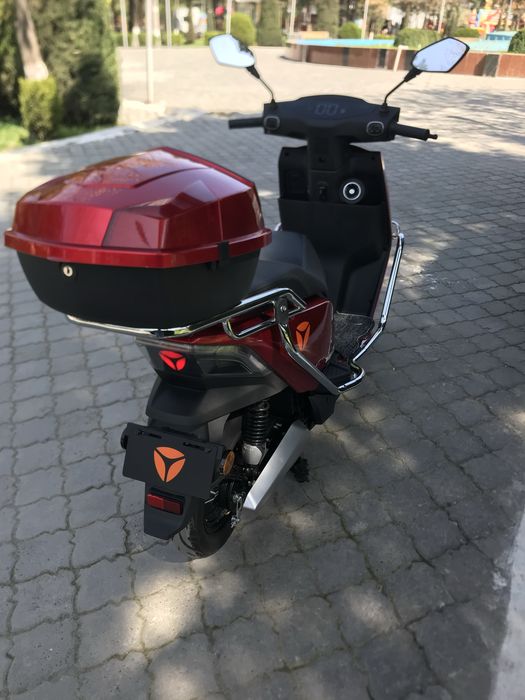 Yadea t5 modeli.