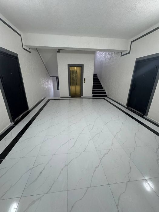 2 хонали каробка квартира сотилади