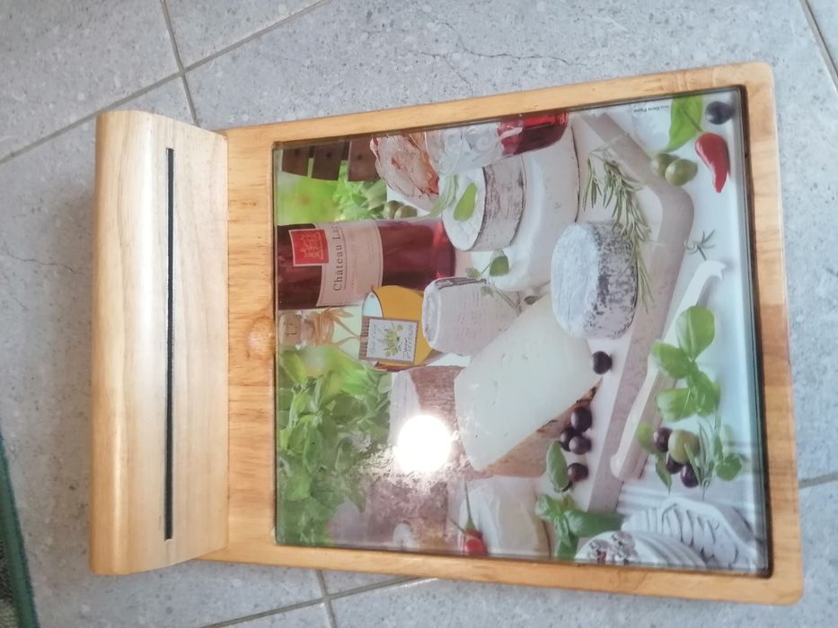 Platou pentru brânzeturi