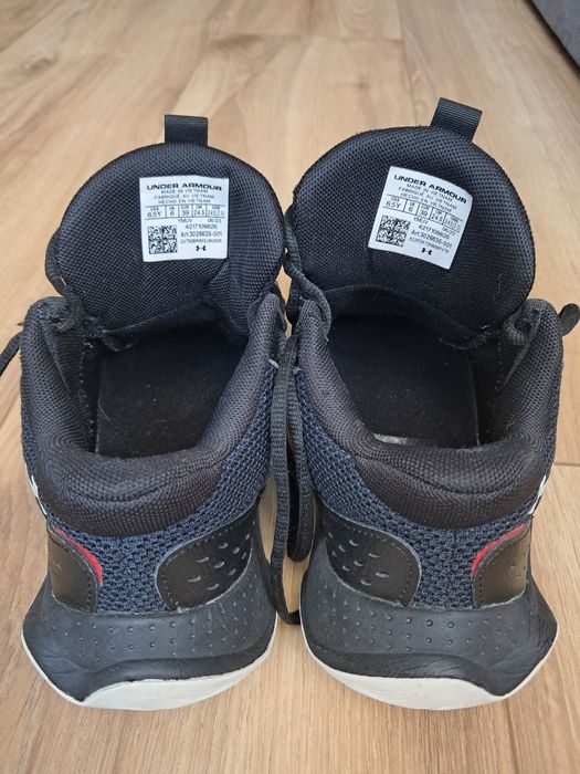 Adidasi Under Armour, mar 39, textil si piele naturala