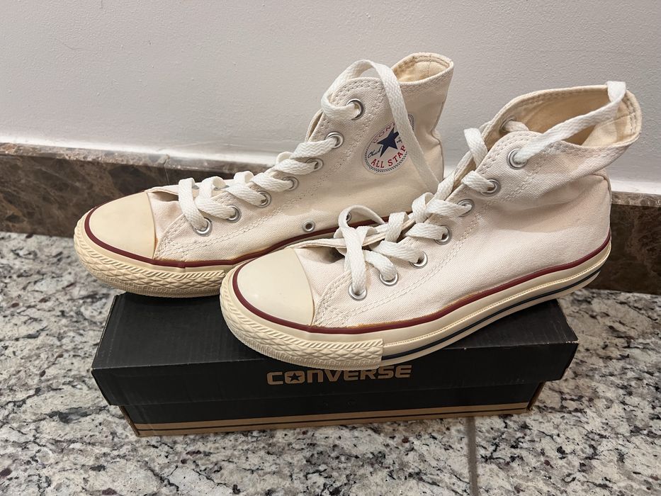 Высокие кеды converse