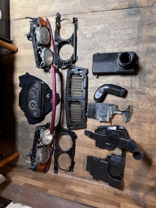 Всякакви части за бмв е34