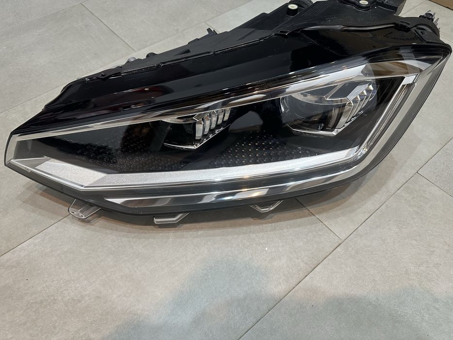 Faruri Far stanga dreapta vw golf 7 sportsvan full led facelift europa