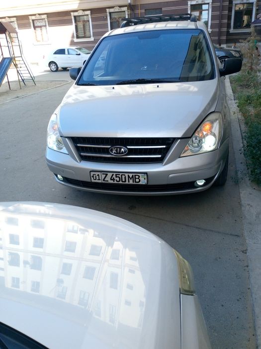 Кия карневал2009 йил гази бор   пропан бензин холат Зур  7 мик район 9