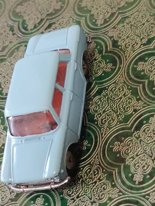 Ретро количка Fiat 1300 n9 mercury
85€