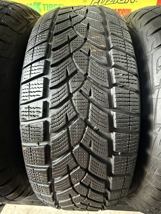225/65R17 Goodyear 7.5-6.5mm stare foarte buna