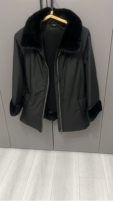 Продам куртку от Рафаэлло