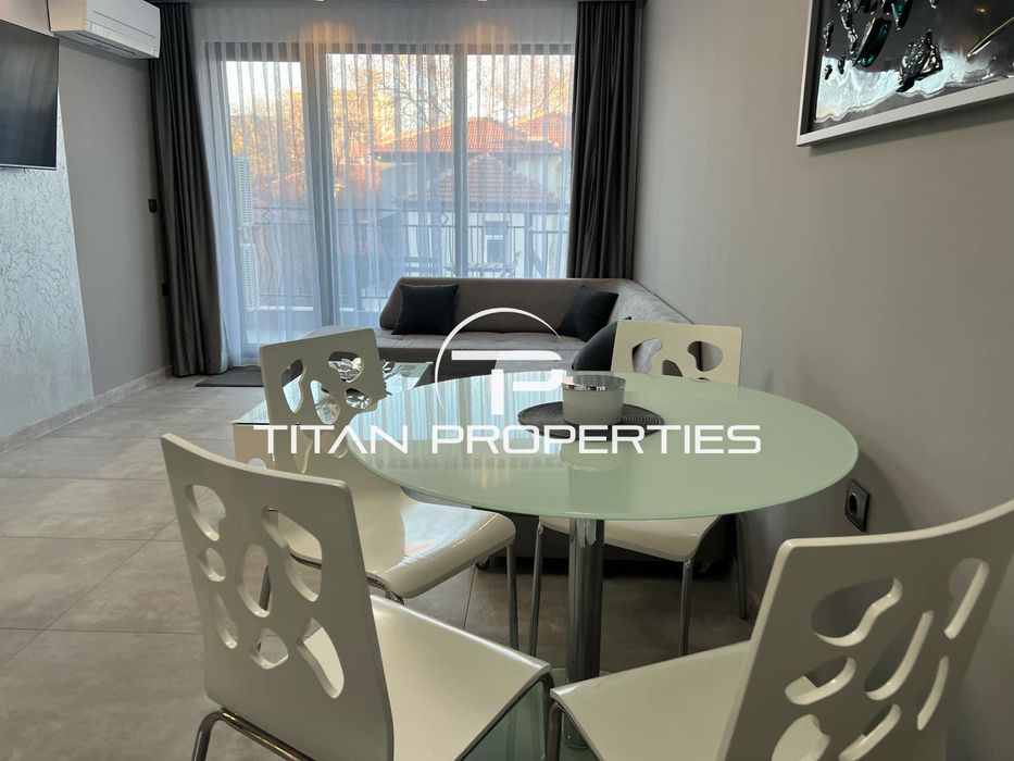 Дава се под наем Двустаен апартамент в Пловдив, Център - 75 кв.м за 650 € - Снимка #1