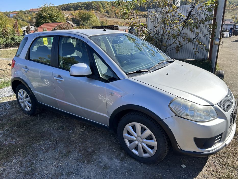 Suzuki SX4 1.5 Benzină 99 CP | 132.619 km | Preț negociabil