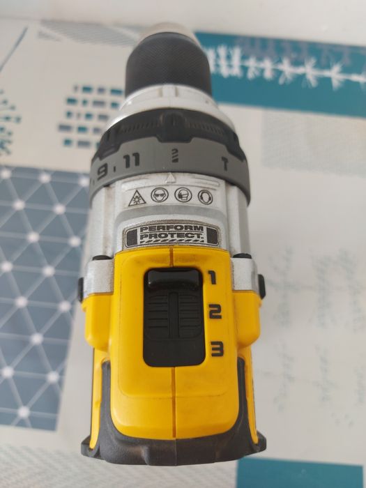 Dewalt DCD 1007  169NM