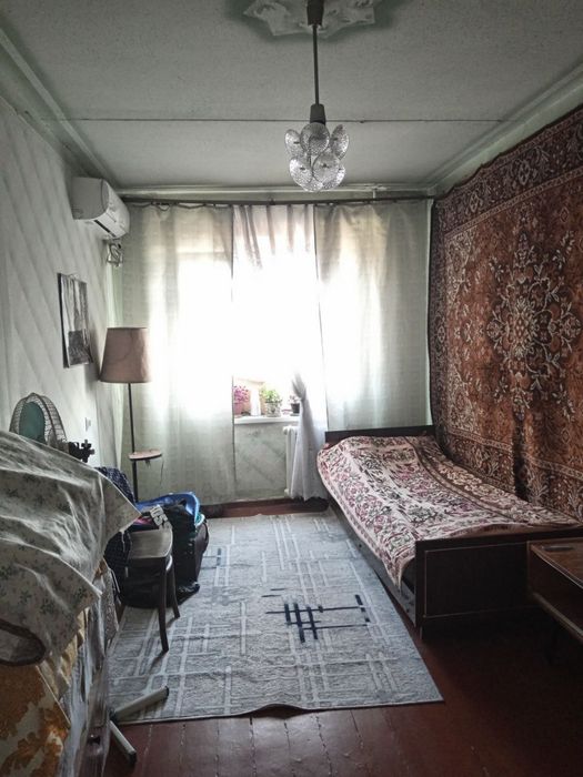 Продается двухкомнатная квартира Юнусабад  Шахристанская.