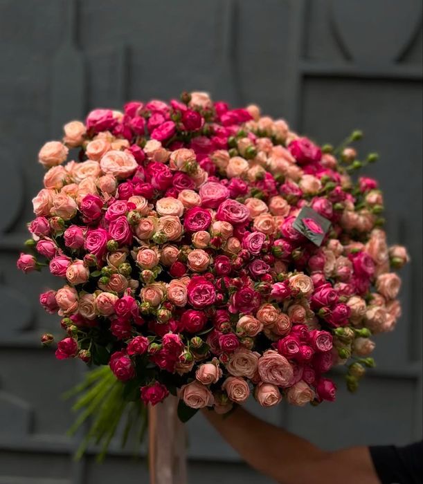 Пионы, Розы, Тюльпаны, кустовые розы