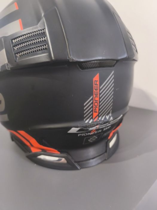 Продавам Каска LS2
