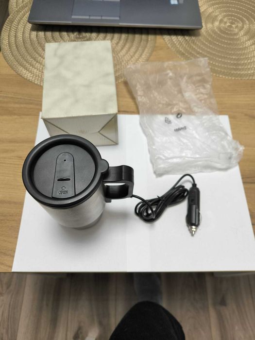 Cană auto termică Aral 500ml, inox, 12V – NOUĂ