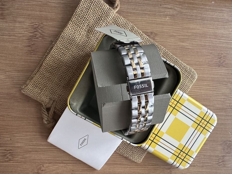 Ceas Fossil Boyfriend nou two tone 38mm diametrul exceptional es3746