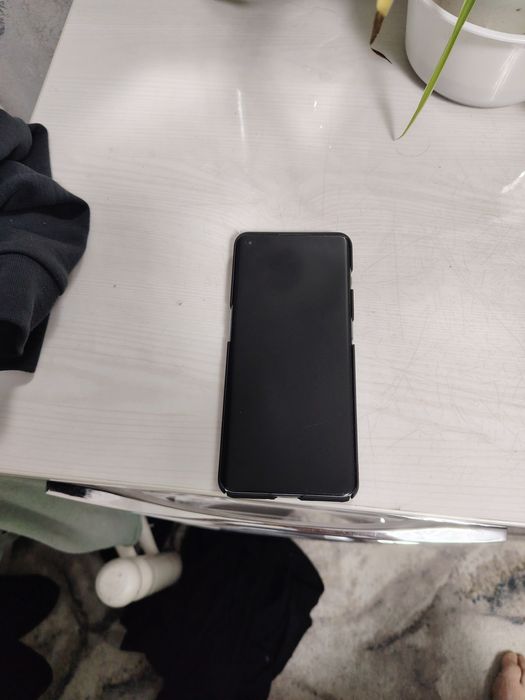 One Plus 11 5g 16+12/256